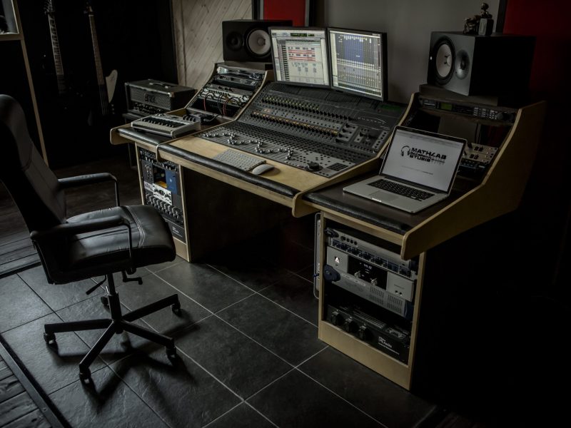 studio1-1