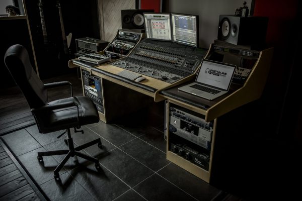 studio1-1